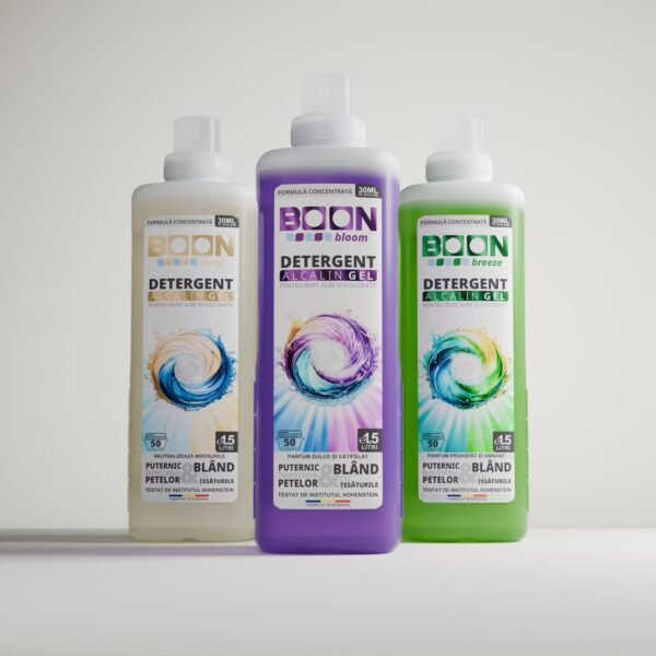 Discovery Box #1 BOON cu trei sticle de detergent lichid de 1,5L: Bloom, Breeze și Clear, așezate una lângă alta